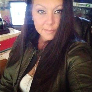 Meet your Posher, Brandy